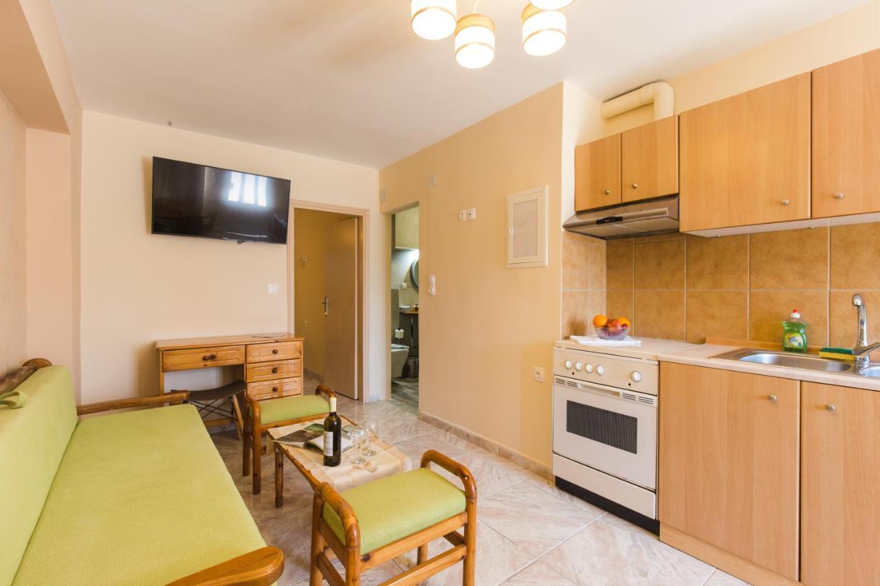 Limonero New City Apartment 1 With Private Parking Lefkáda エクステリア 写真